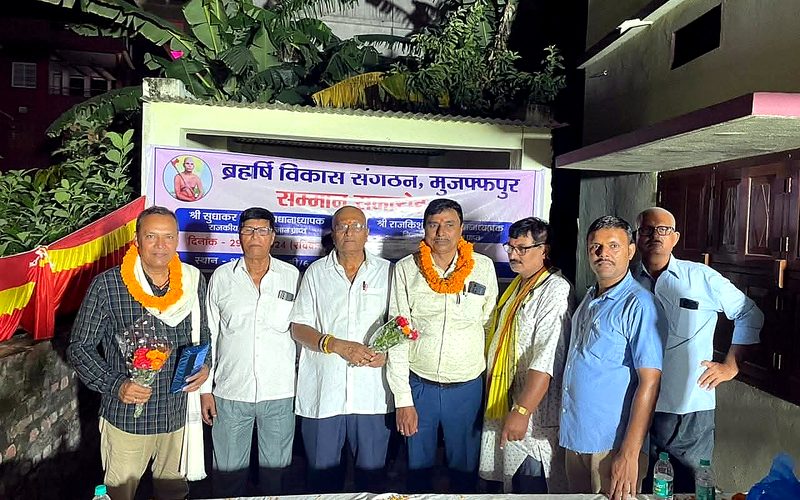 Group with flowers at community event